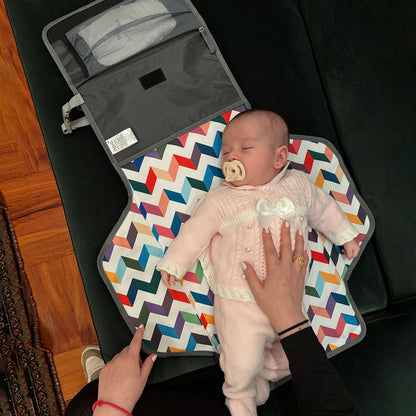 Cambiador portátil Zigzag exterior Plomo